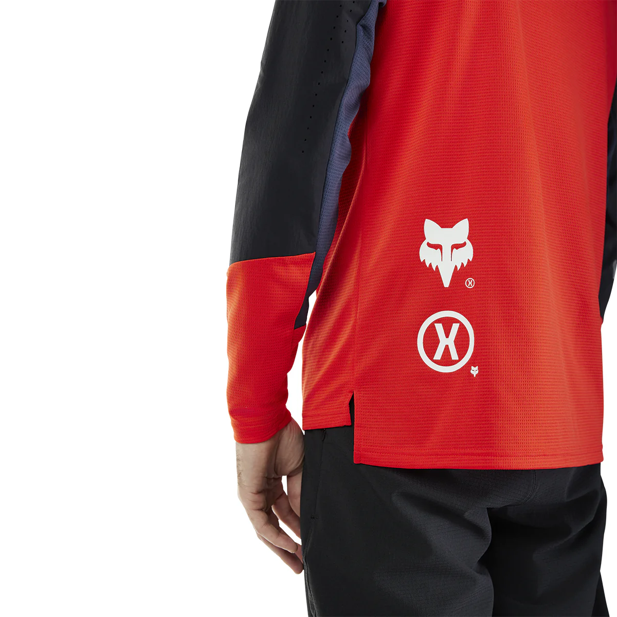 Jersey FOX Defend M Larga Elevated Joven - Image 4