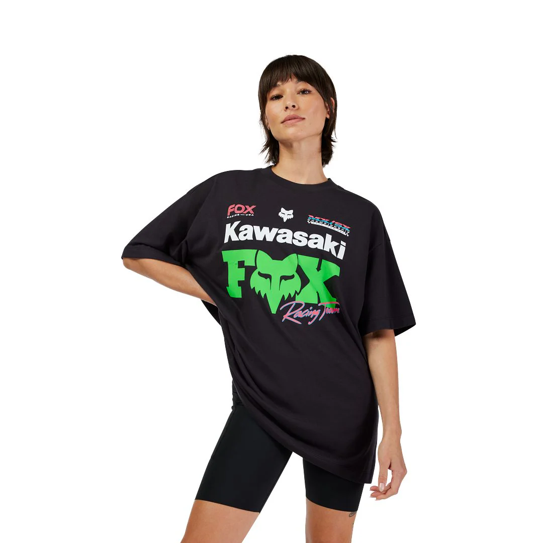Playera FOX Oversized X Kawi Mujer Z.E - Image 3